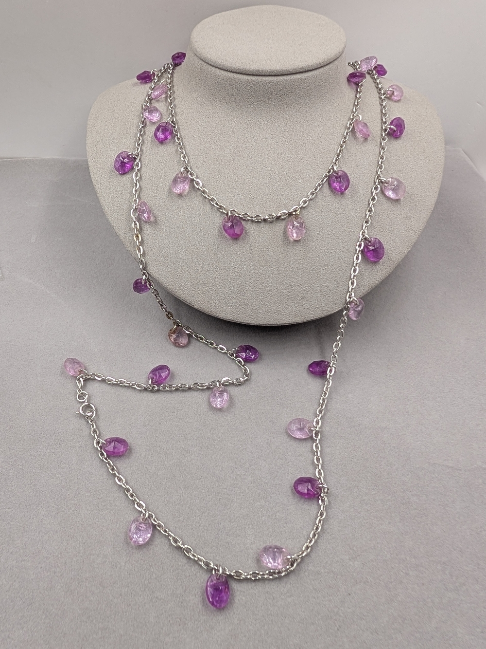 Sarah Coventry Pink Purple Faceted Drop Long Necklace | 0237